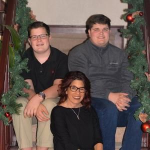 Meet your Posher, Jenine